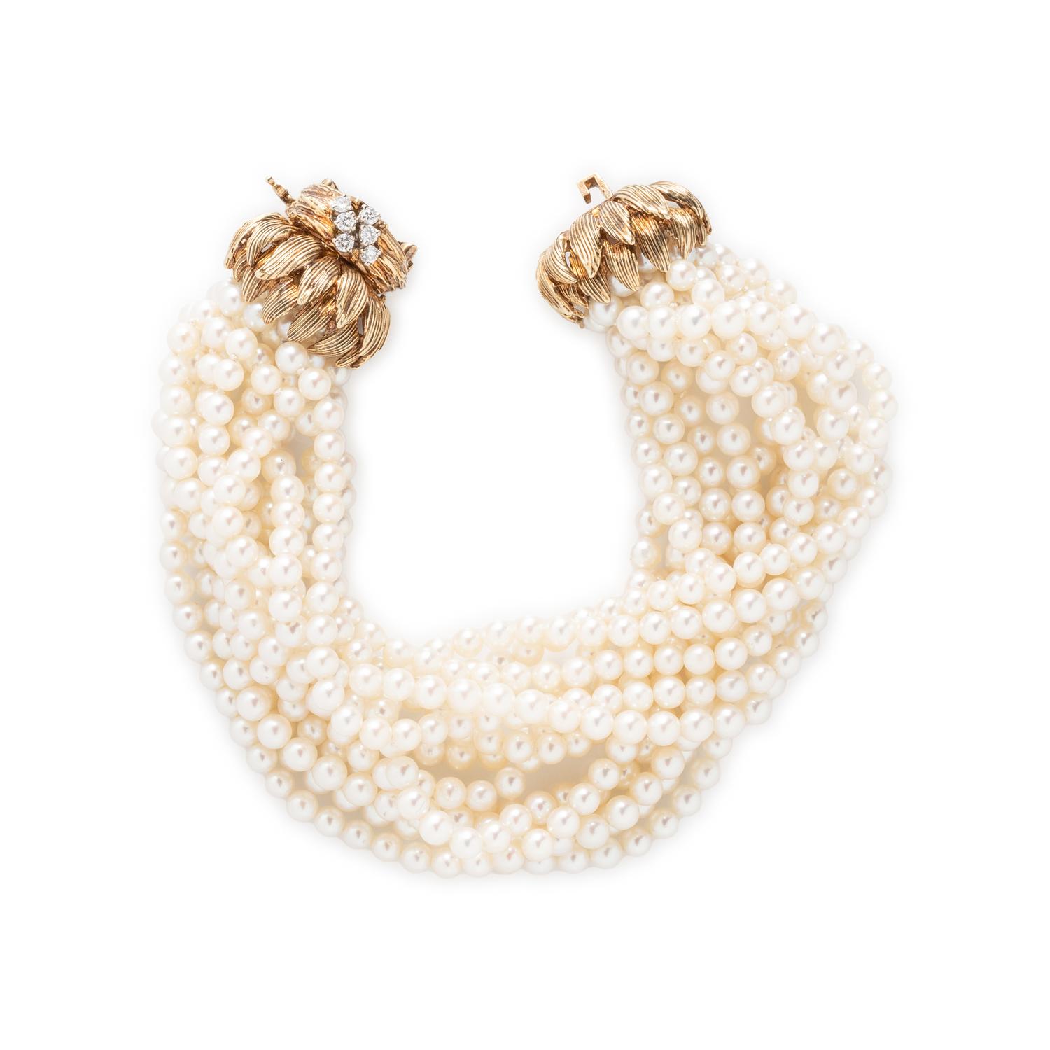 YELLOW GOLD, CULTURED PEARL, AND DIAMOND BRACELET