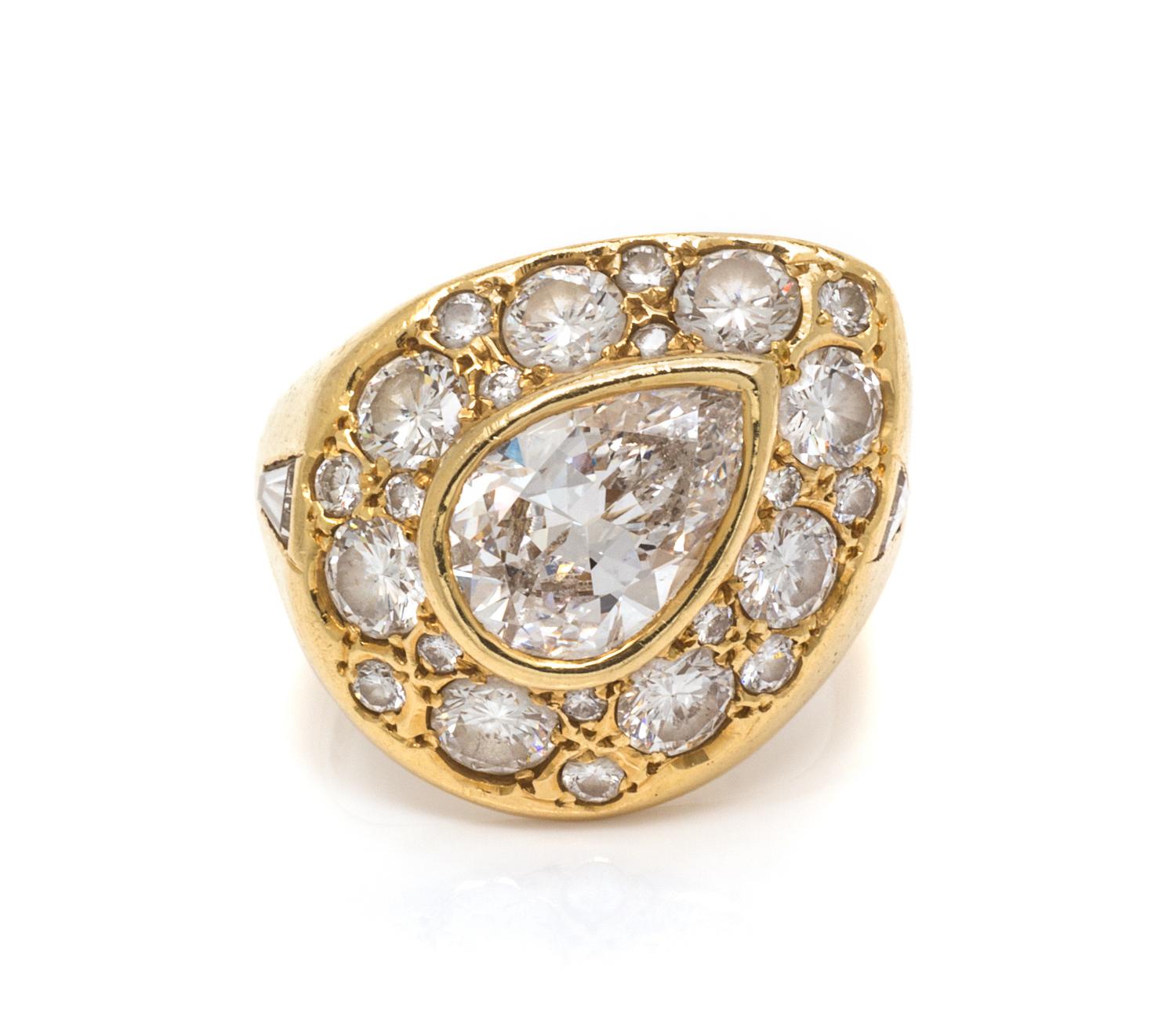 An 18 Karat Yellow Gold and Diamond Ring, 8.60 dwts.