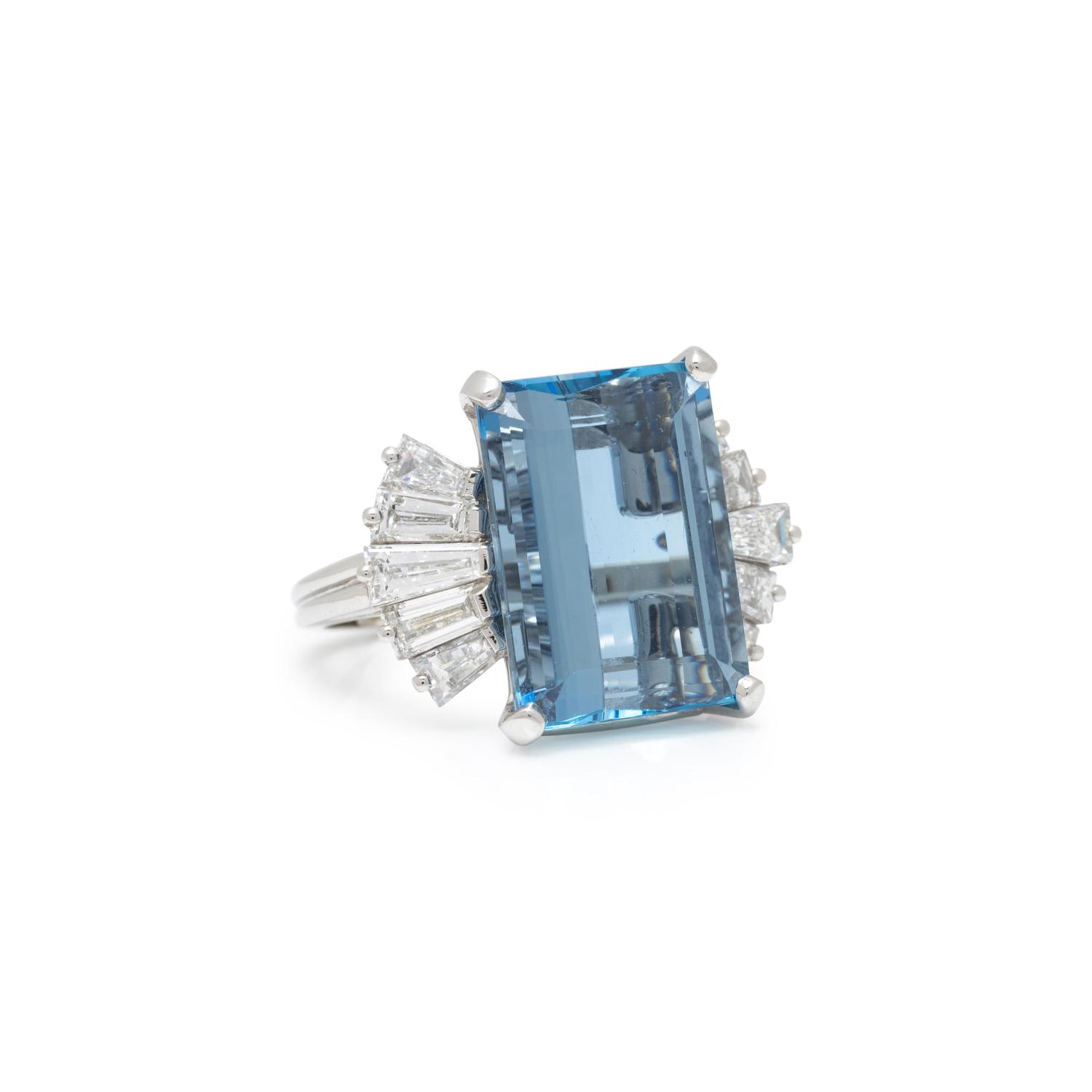 OSCAR HEYMAN, AQUAMARINE AND DIAMOND RING