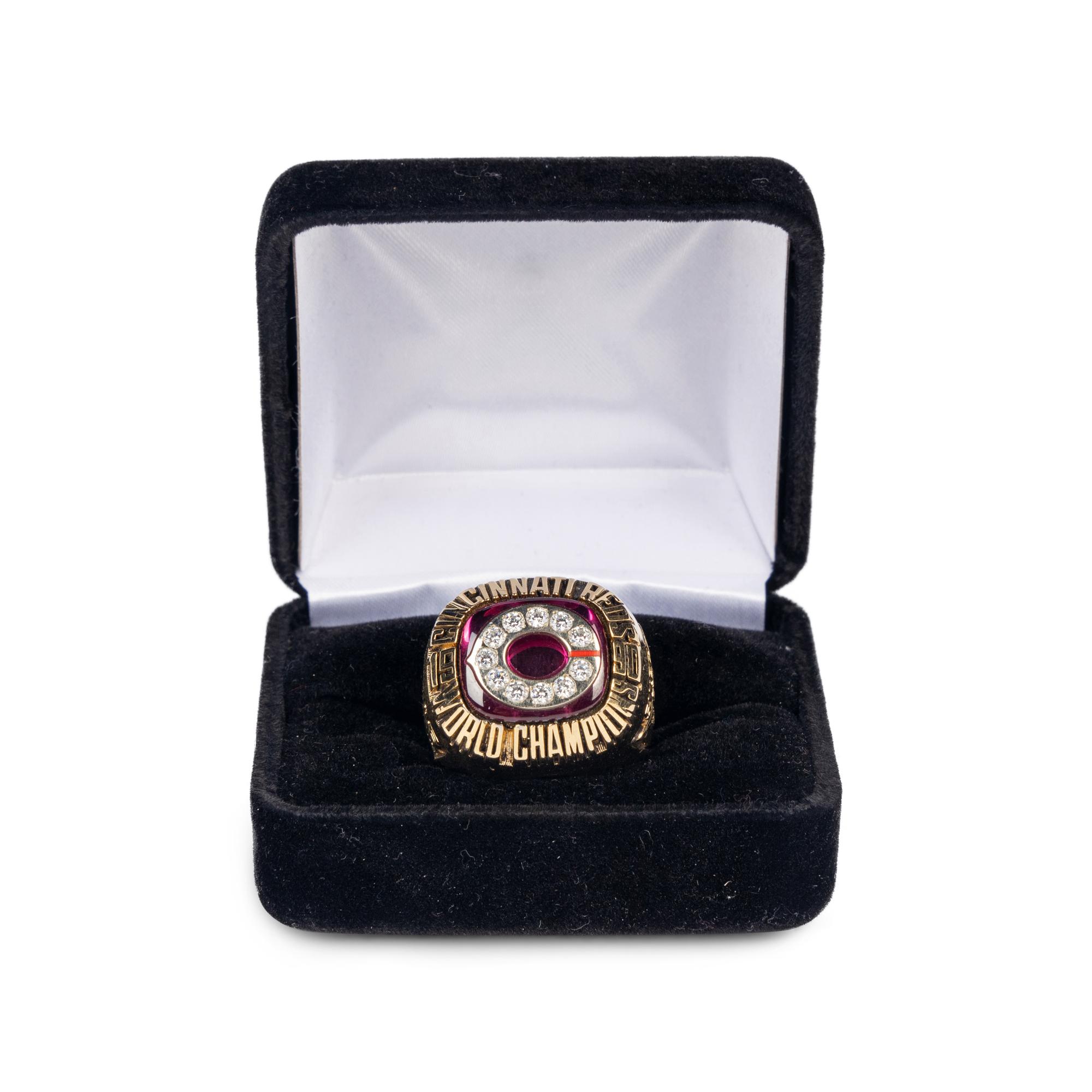 A 1990 Cincinnati Reds World Championship Salesman's Sample Ring,