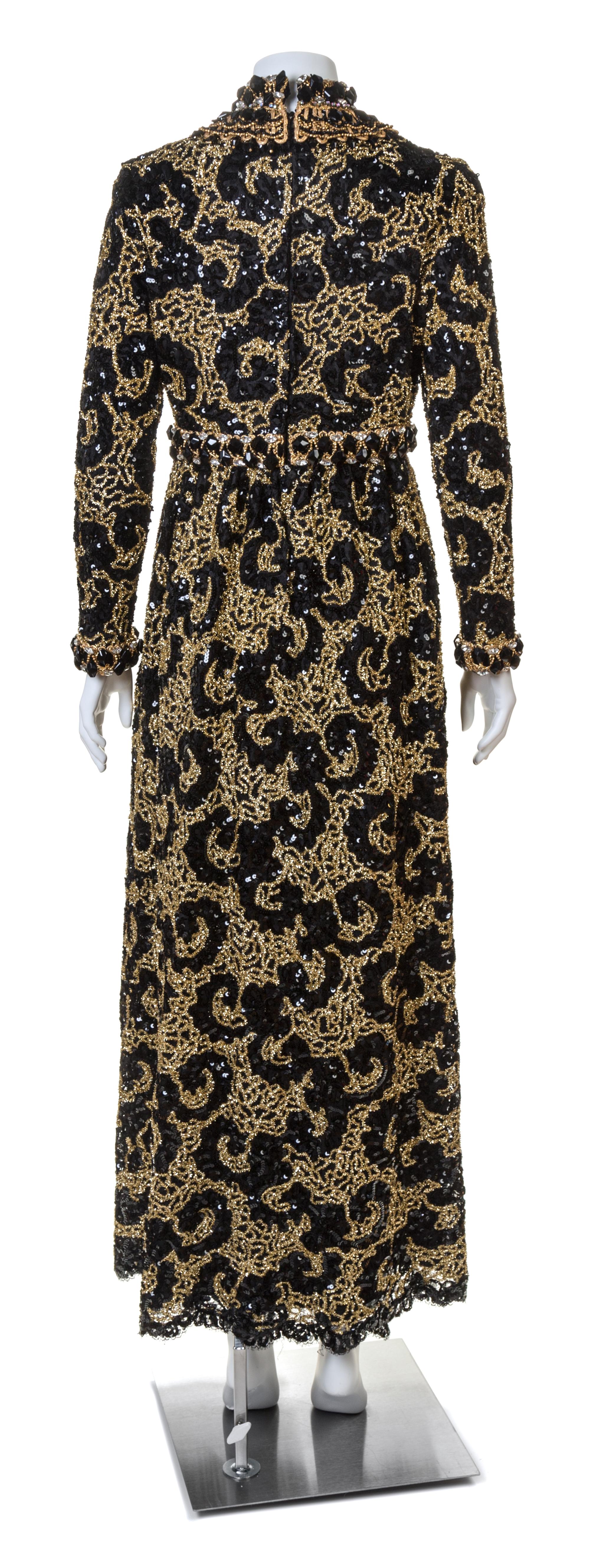 An Oscar de la Renta Black Lace and Gold Gown, No Size.