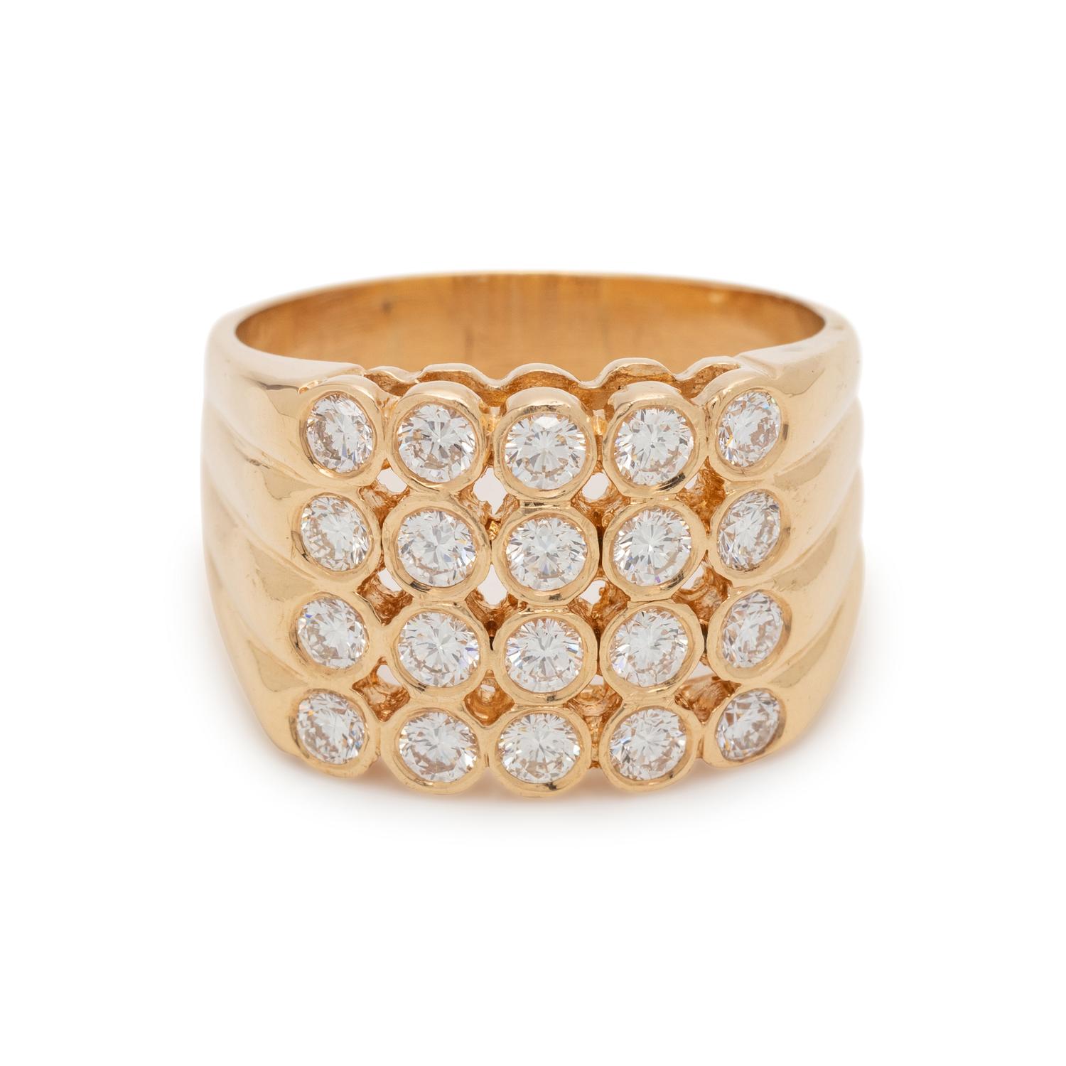 YELLOW GOLD AND DIAMOND RING