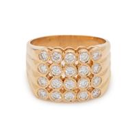 YELLOW GOLD AND DIAMOND RING