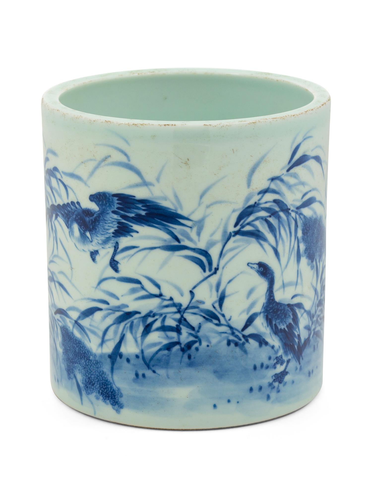 A Chinese Blue and White Porcelain Brushpot