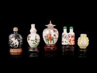 Five Chinese Porcelain Jars and Snuff Bottles
