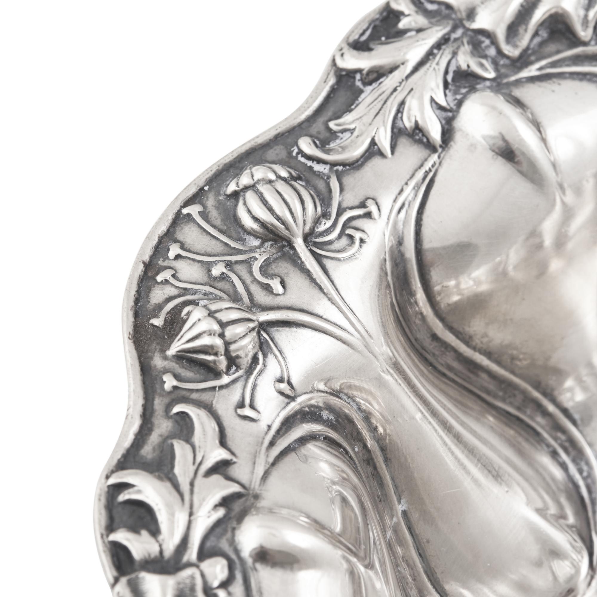An American Art Nouveau Silver Floral Repousse Bowl