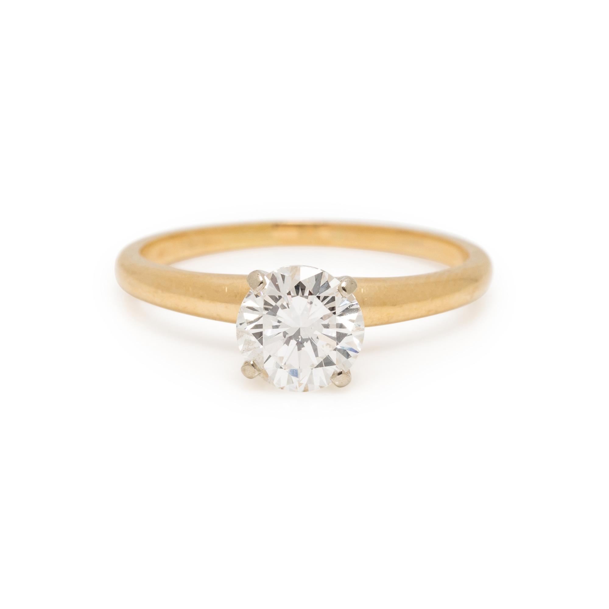 DIAMOND RING