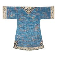 A Chinese Lady's Embroidered Silk "Landscapes" Surcoat, Late Qing Dynasty — 清晚期 月白蝴蝶暗花錦地綉山水紋女襖