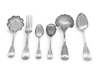 in the Palm pattern, comprising: 10 teaspoons 9 dinner forks 4 serving pieces 23 items total.