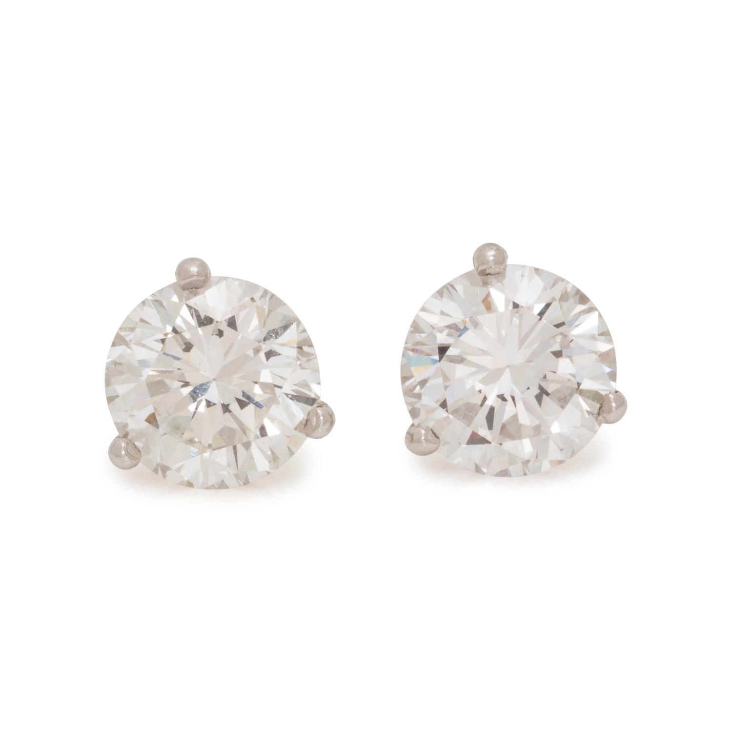 DIAMOND STUD EARRINGS