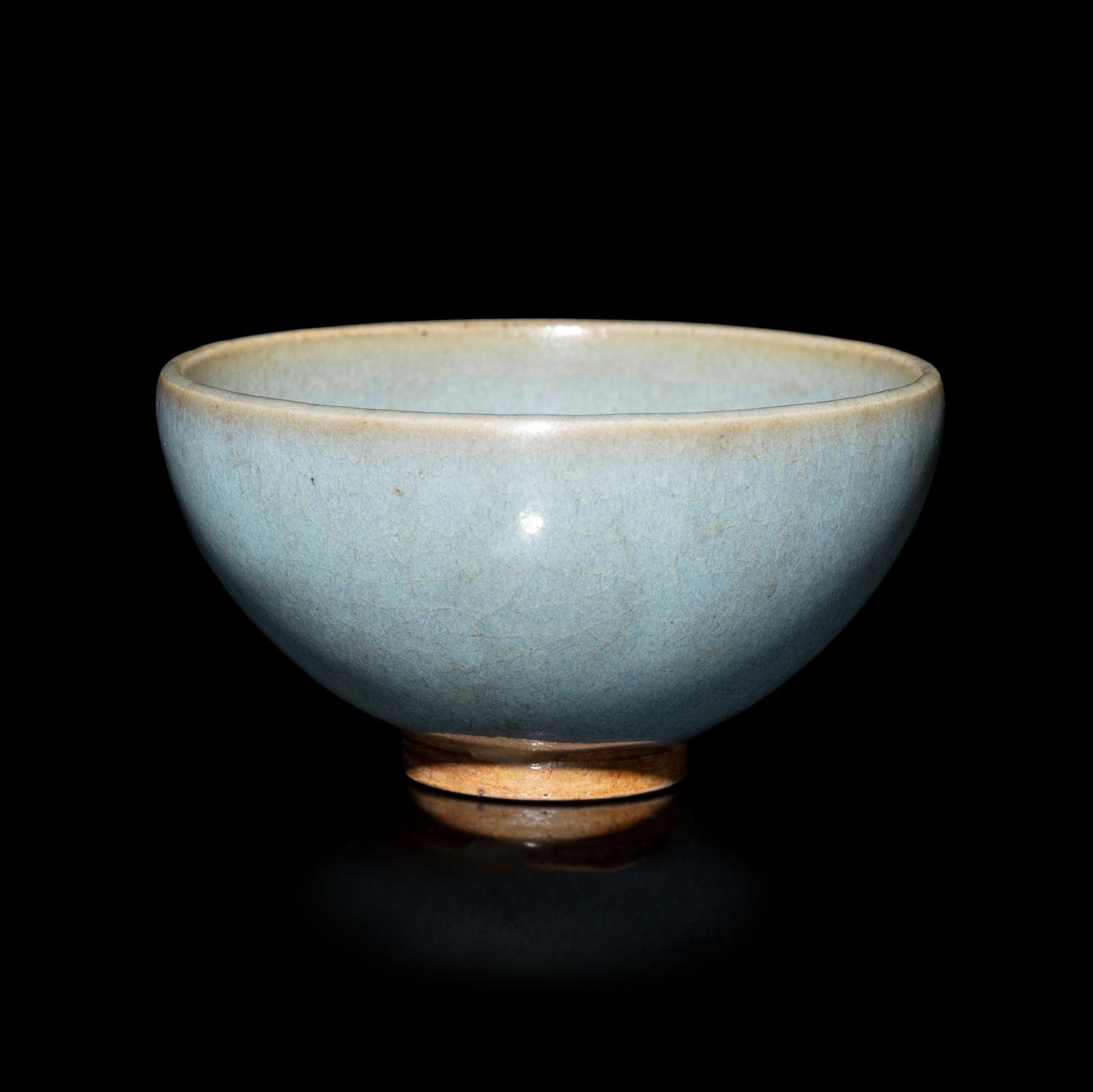 A Chinese Jun Type Glazed "Bubble" Bowl 鈞窯茶圓