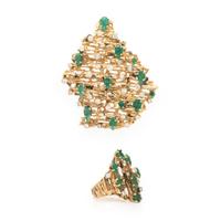BRUTALIST, EMERALD, DIAMOND, AND YELLOW GOLD RING AND BROOCH