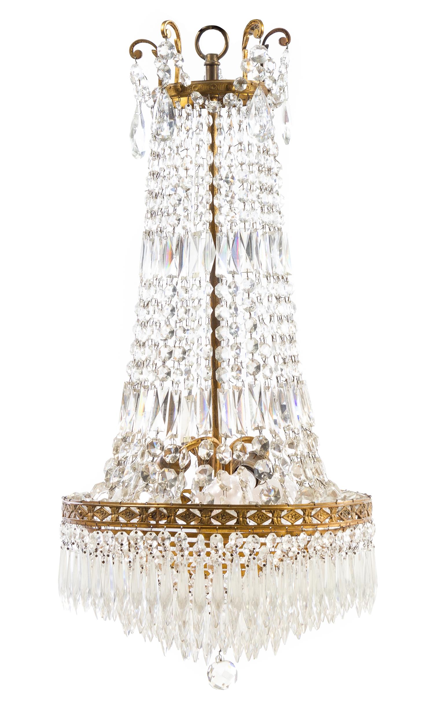 A French Glass Chandelier Height 27 inches. — EARLY 20TH CENTURY