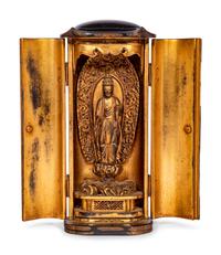 A Gilt Wood Figure of Standing Kannon and A Black and Gilt Wood Traveling Shrine