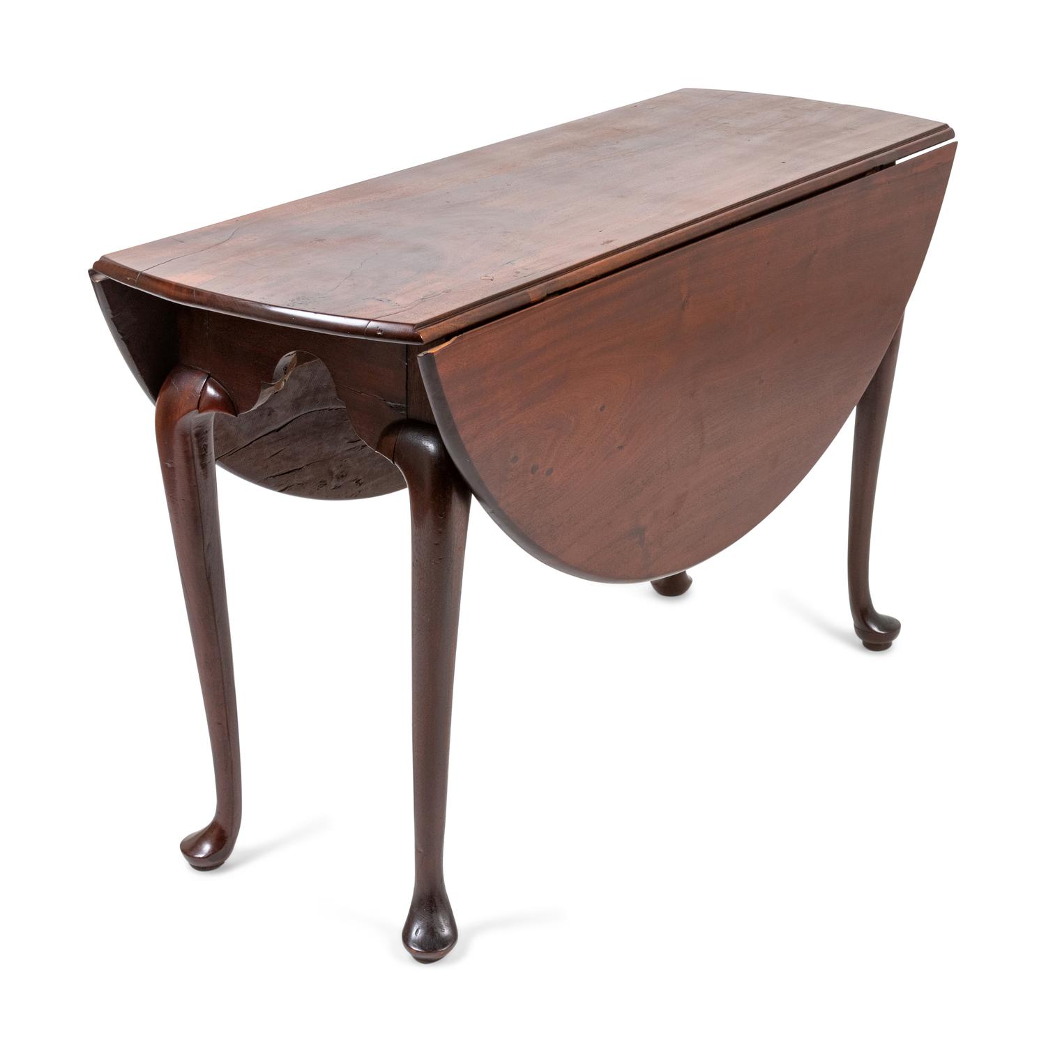 A Queen Anne Mahogany Drop-Leaf Table