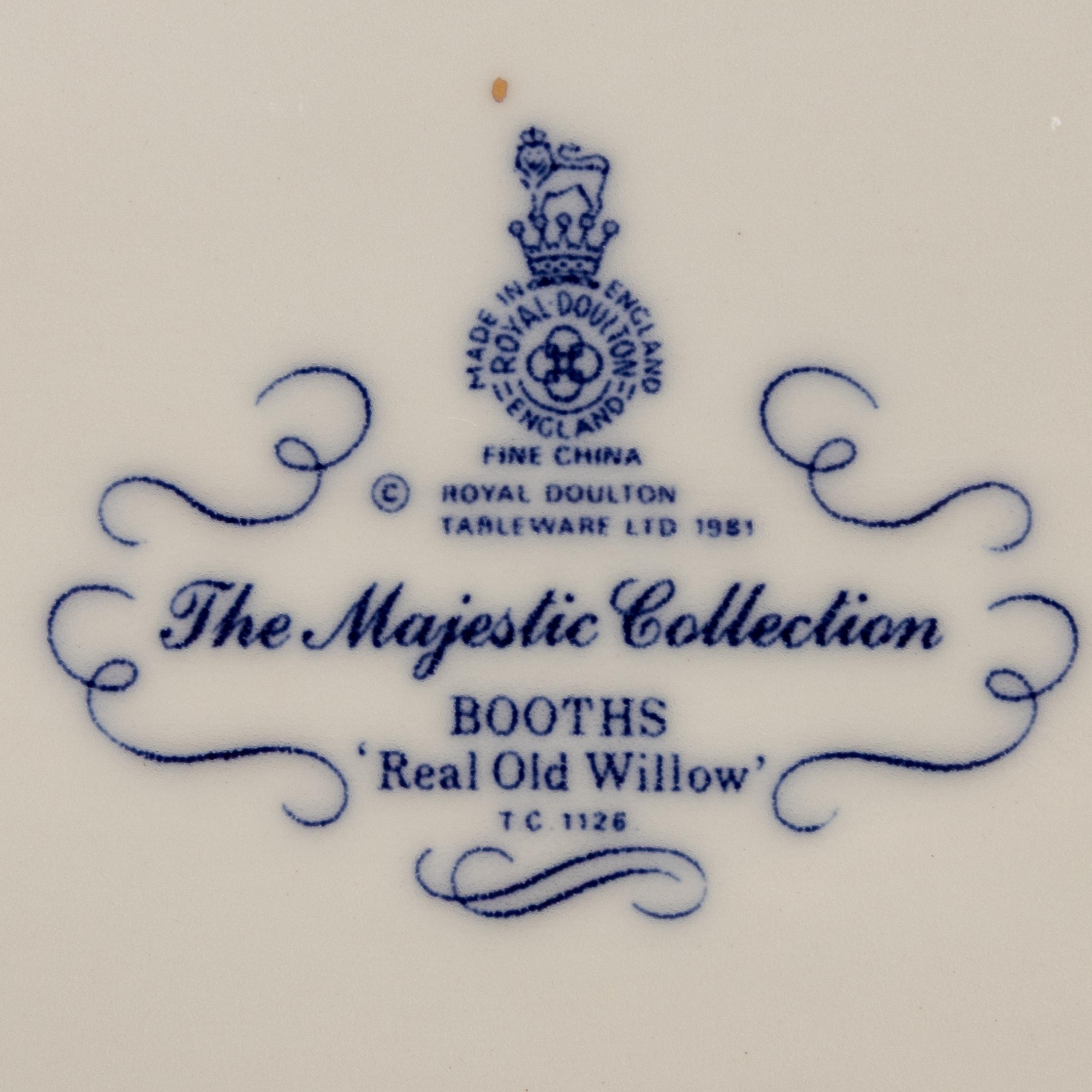 An Extensive Royal Doulton Porcelain Dinner Service
