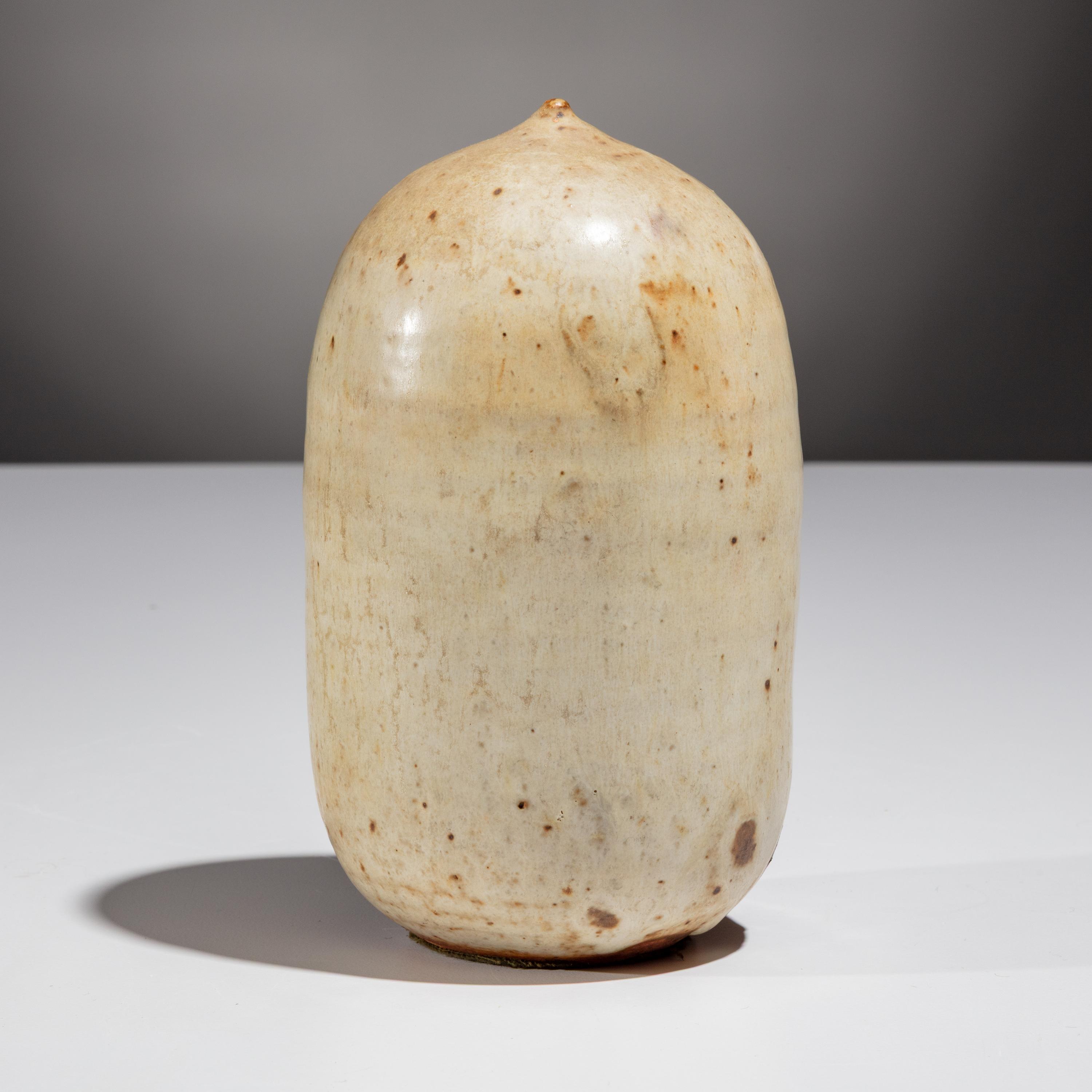 Toshiko Takaezu (American, 1922–2011) — Closed Form