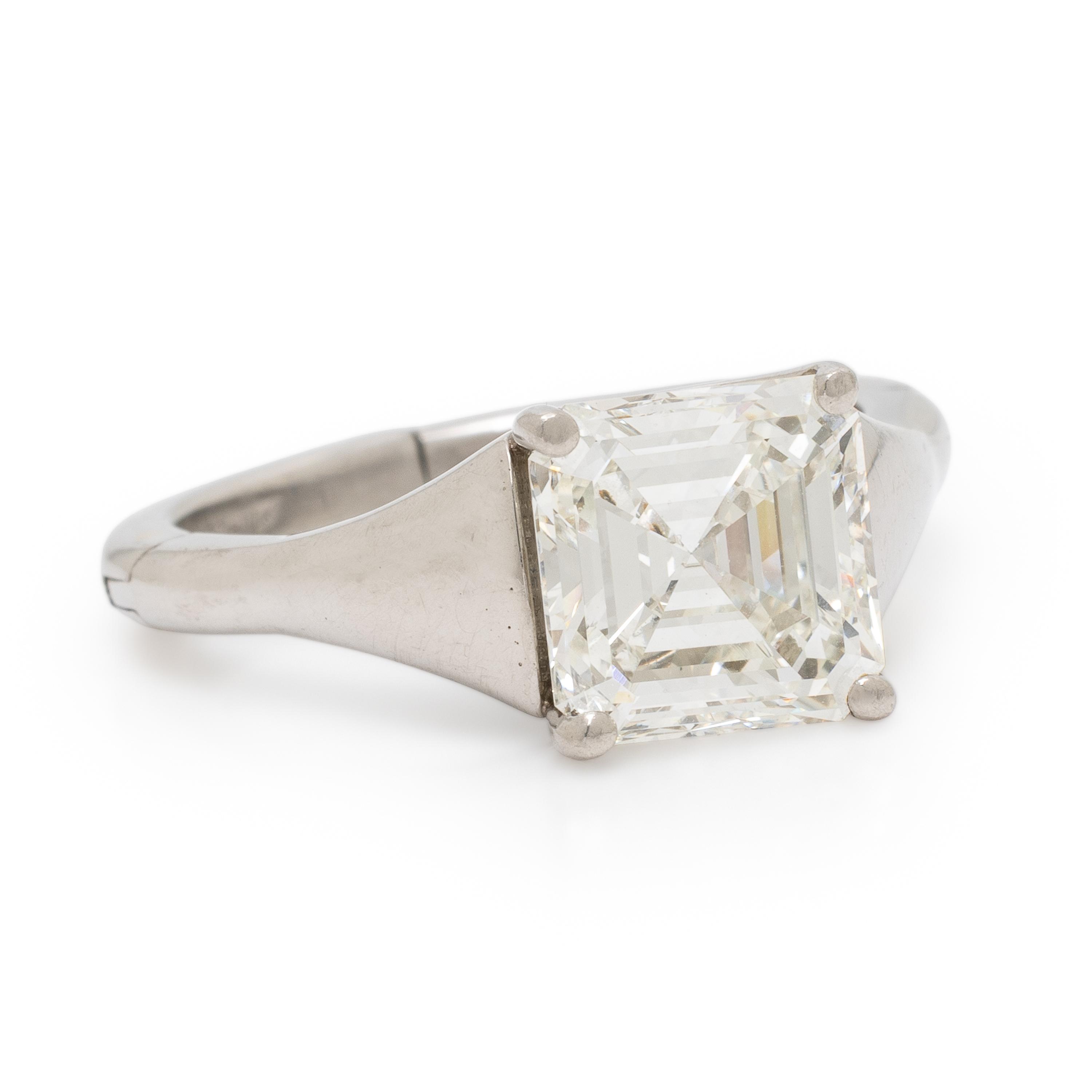 Diamond and Platinum Ring