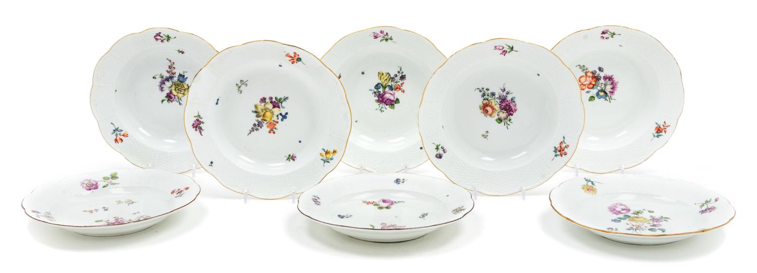 A Set of Twelve Meissen Porcelain Soup Bowls Diameter of bowl 8 3/4 inches. — MARCOLINI PERIOD, 18TH/19TH CENTURY