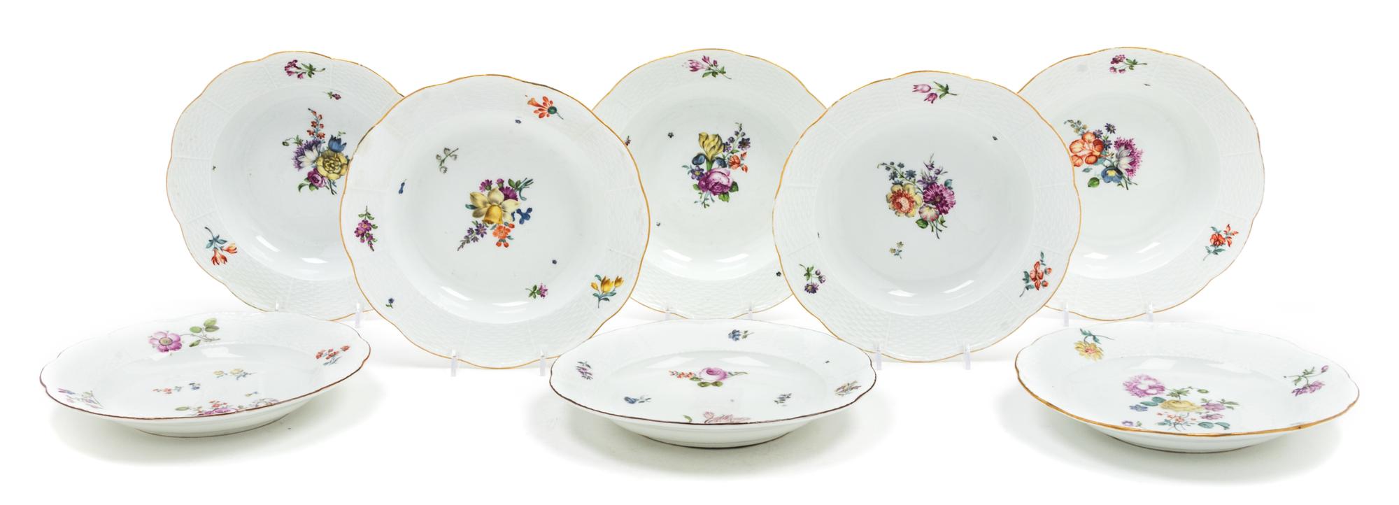 A Set of Twelve Meissen Porcelain Soup Bowls Diameter of bowl 8 3/4 inches. — MARCOLINI PERIOD, 18TH/19TH CENTURY