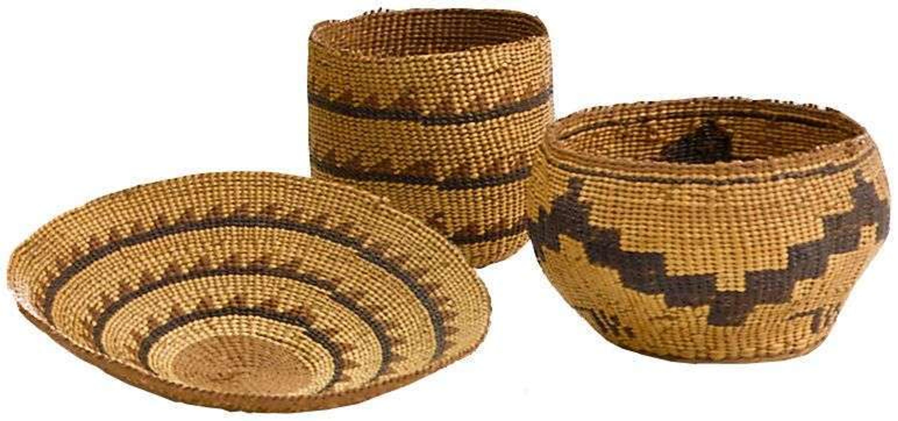 Three small woven Modoc baskets