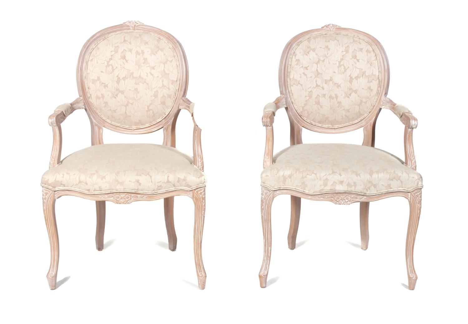 A Pair of Louis XV Style Painted Fauteuils Height 38 3/4 inches. — 20TH CENTURY