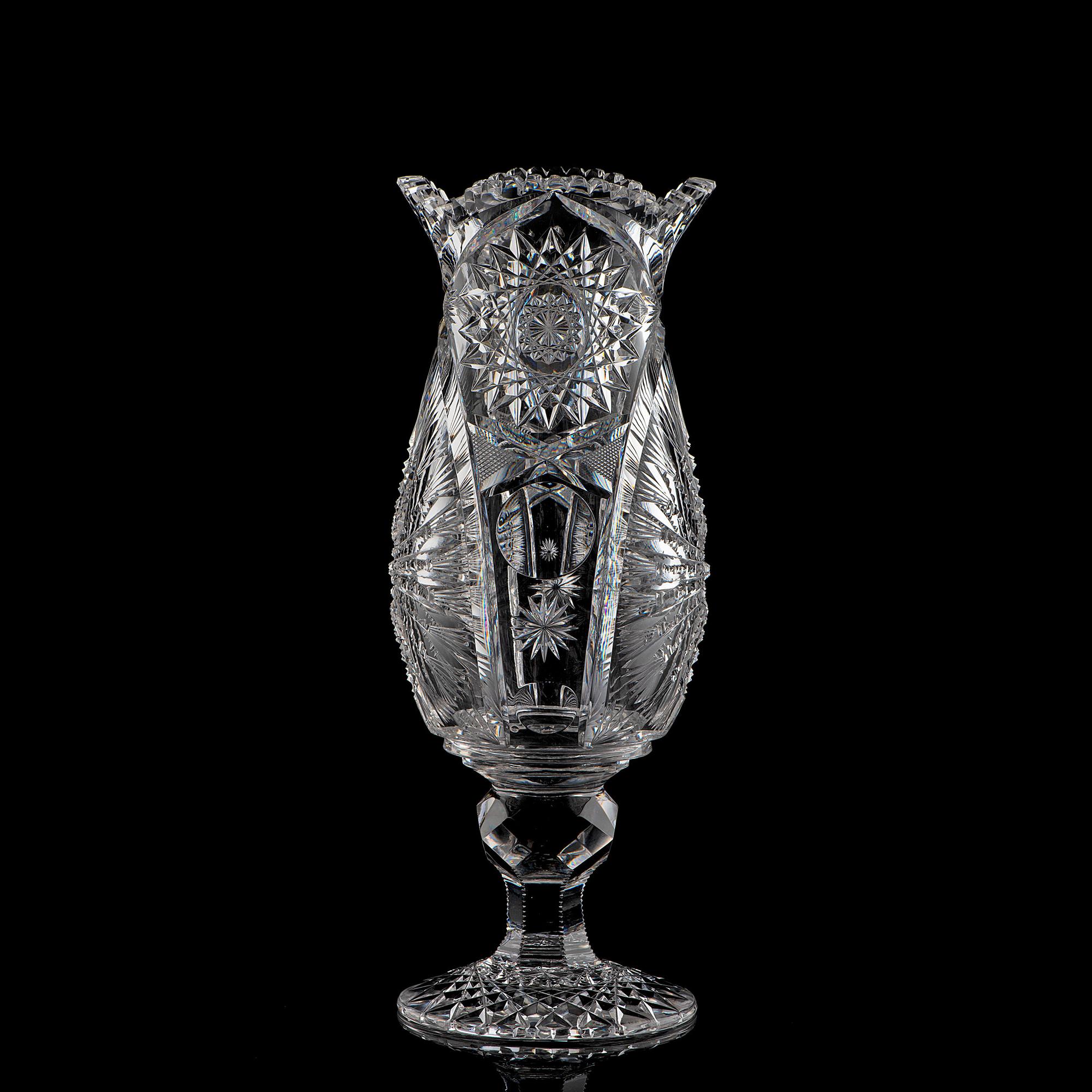 A Brilliant-Period Cut Glass Pedestal Vase with a Lapidary-Cut Knob