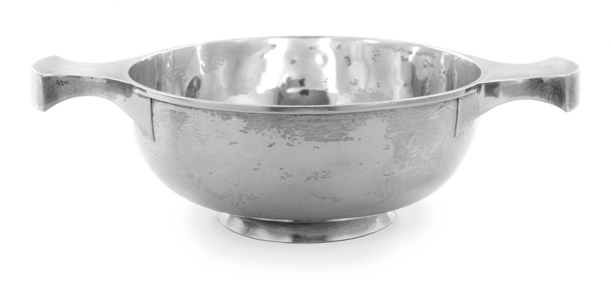 A George VI Silver Quaich, W. Neale & Son Ltd., Birmingham, 1938, of circular form with two tapering handles.