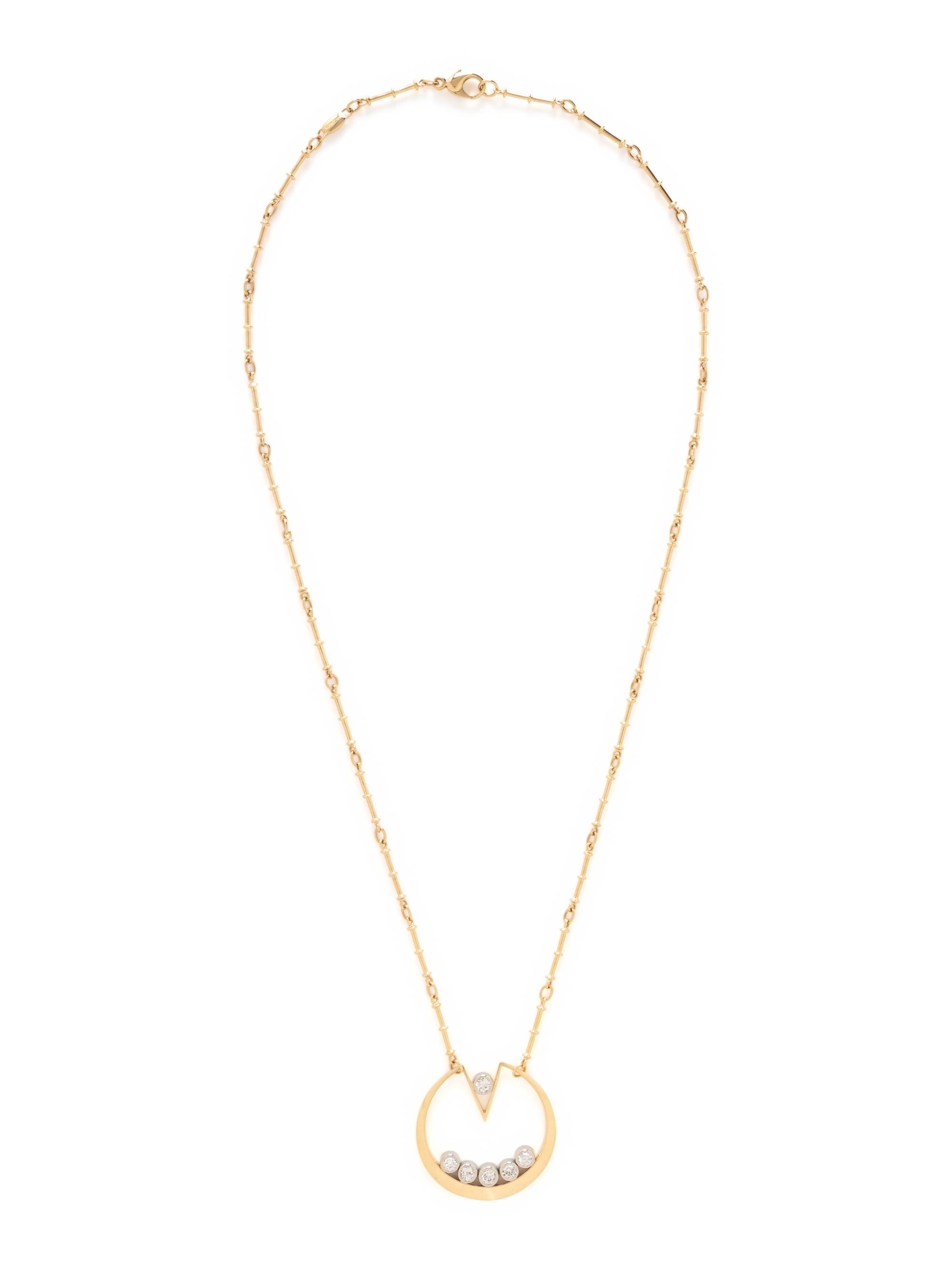 YELLOW GOLD AND DIAMOND PENDANT NECKLACE