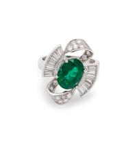 EMERALD AND DIAMOND RING