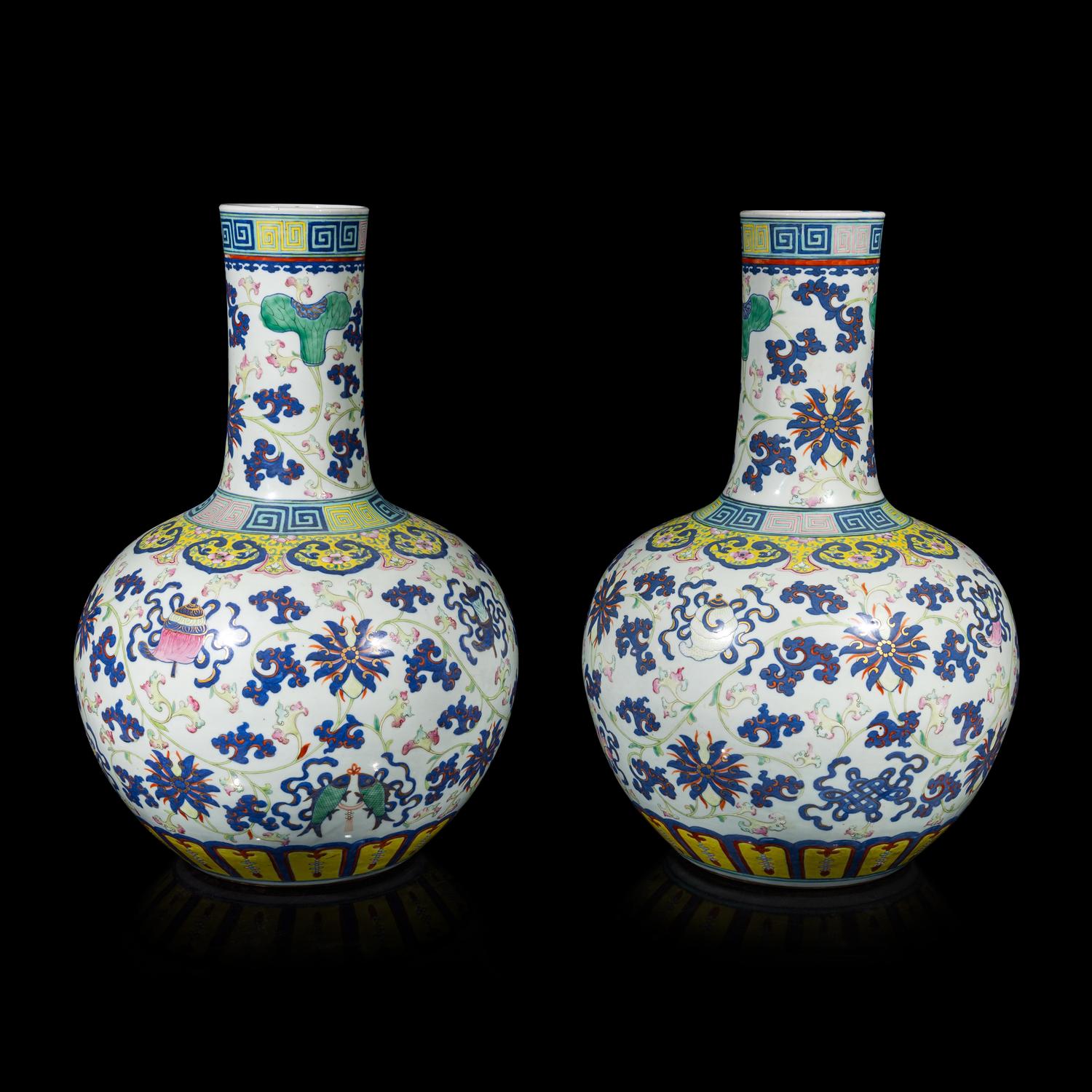 A Pair of Large Chinese Famille Rose Porcelain 'Bajixiang' Vases, Tianqiuping , Late 19th-Early 20th Century 清晚期 粉彩八吉祥大天球瓶一對