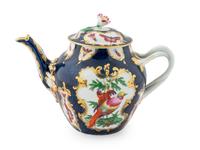 A Worcester Porcelain Teapot — 18TH CENTURY