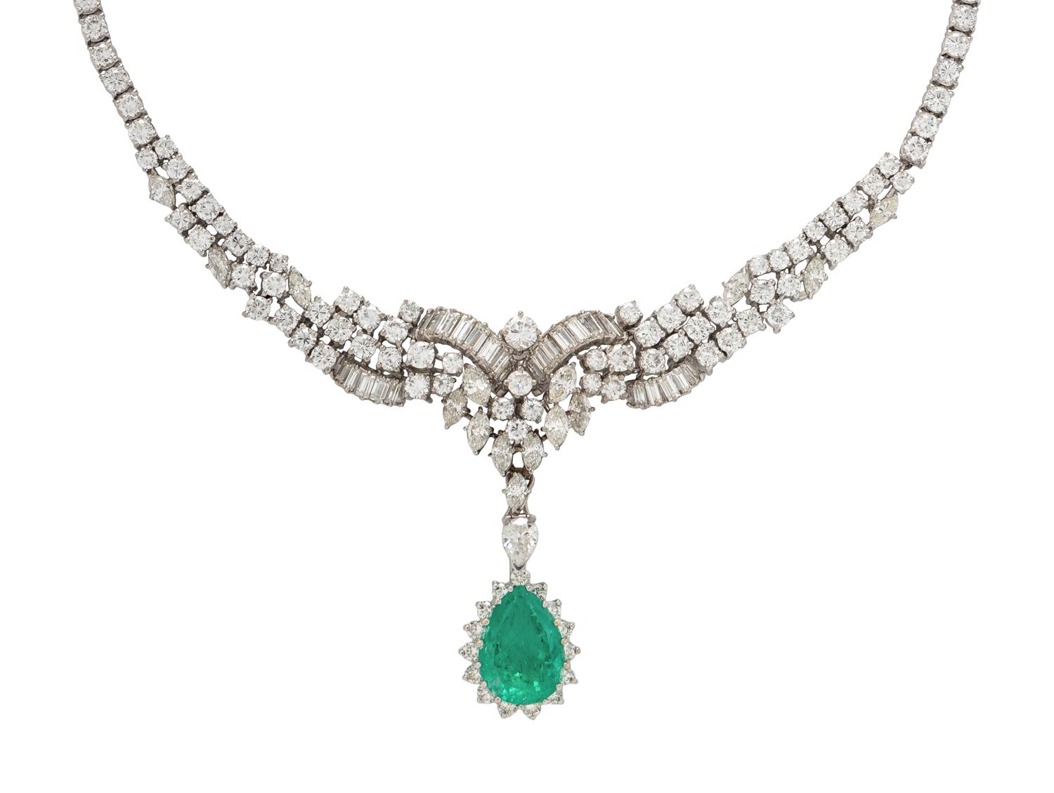 EMERALD, DIAMOND, AND WHITE GOLD NECKLACE