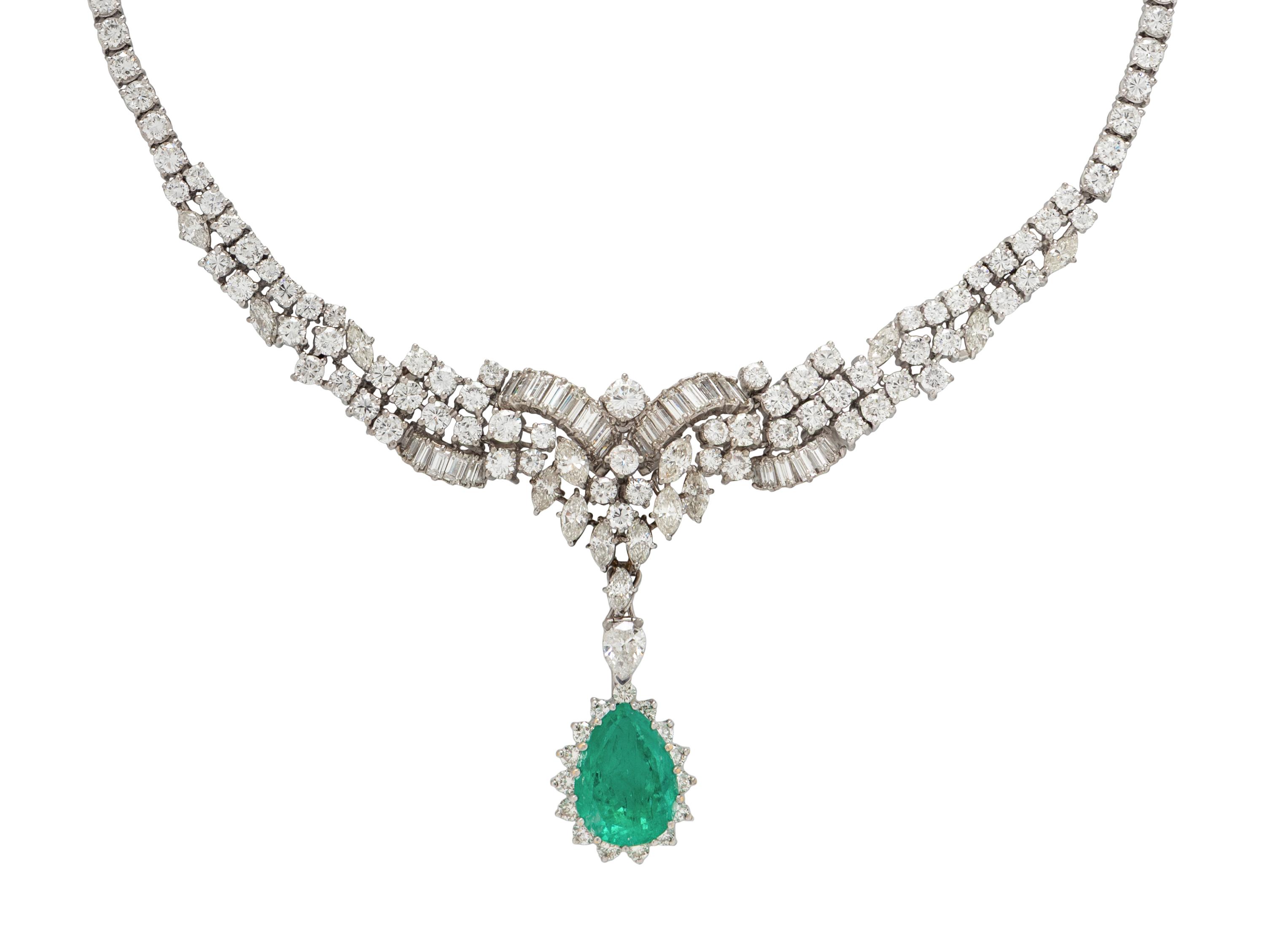 EMERALD, DIAMOND, AND WHITE GOLD NECKLACE