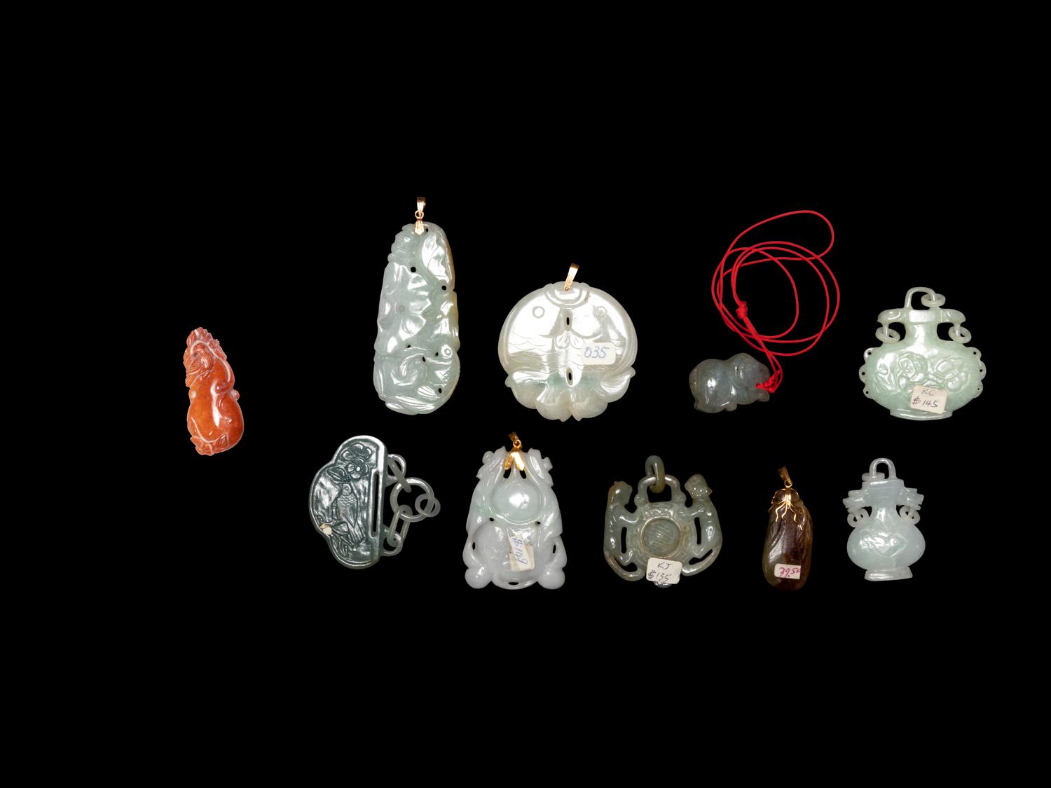 10 Chinese Jadeite Pendants and Carvings