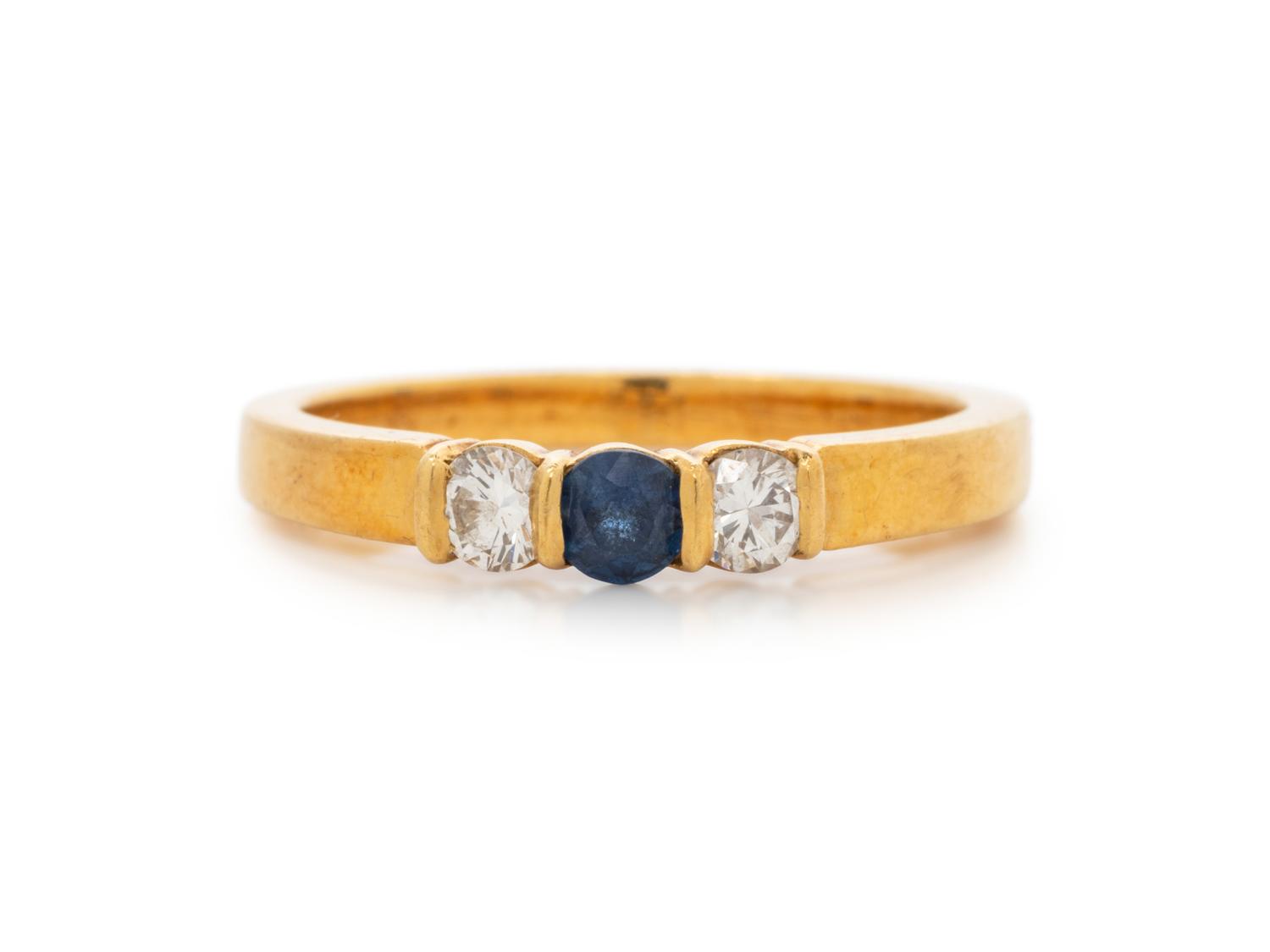 TIFFANY & CO, YELLOW GOLD, SAPPHIRE AND DIAMOND RING
