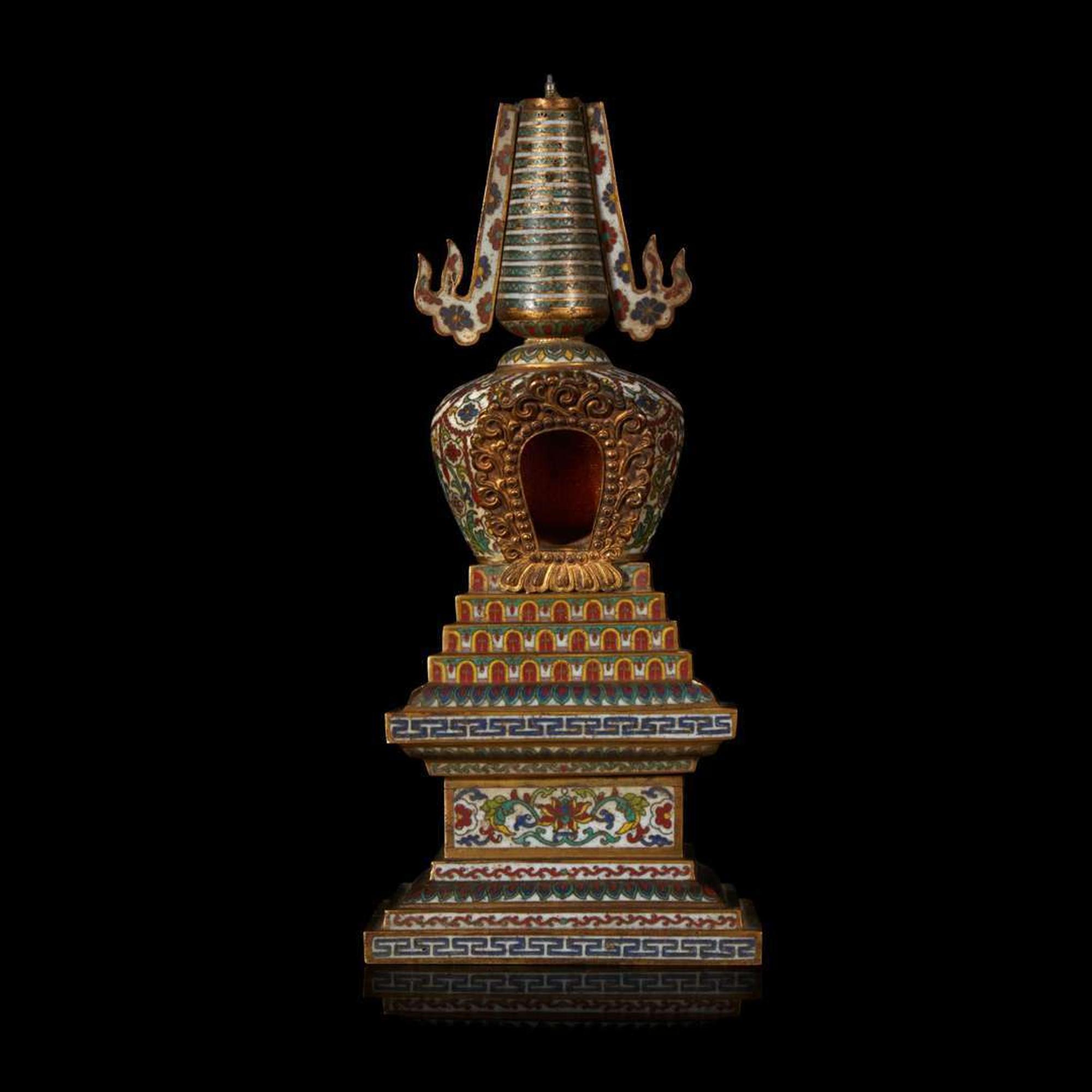A Chinese cloisonné small stupa 铜鎏金掐丝珐琅佛塔一件 18th century or later ???????