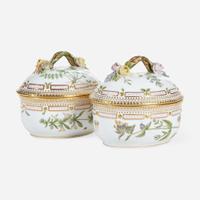 A Pair of Flora Danica Porcelain Small Tureens and Covers and Underplates Modern