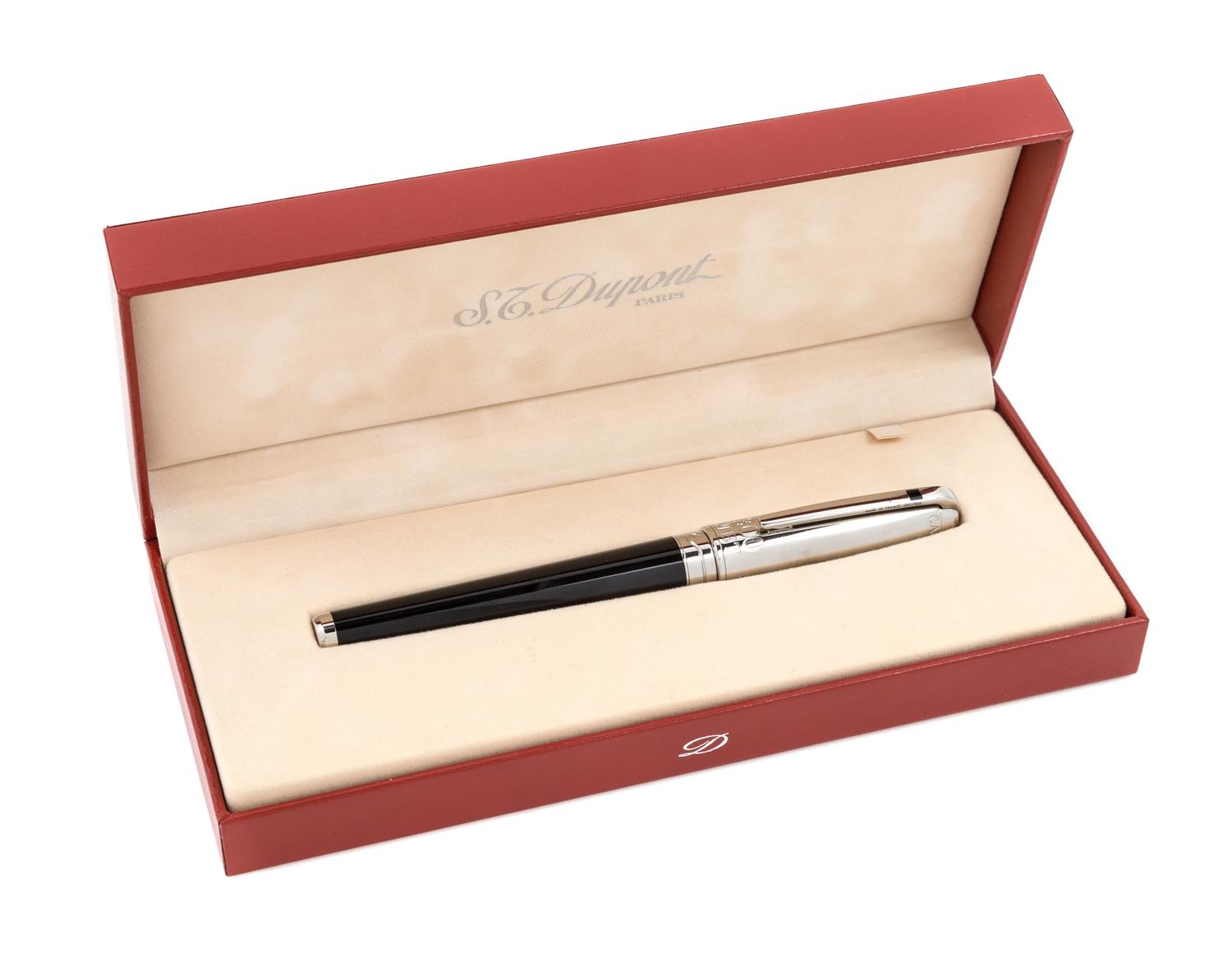 An S.T. Dupont St. Petersburg: Tricentennial Limited Edition Fountain Pen