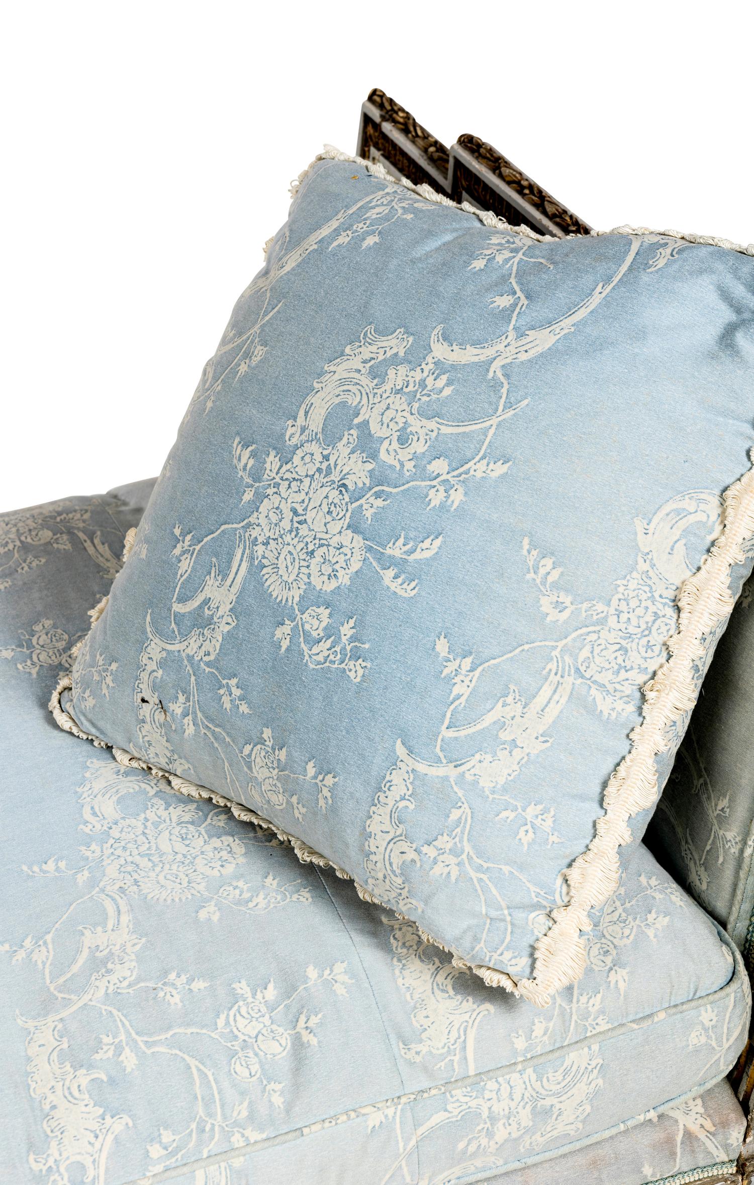A Louis XVI Grey-Painted and Parcel-Gilt Lit du Jour