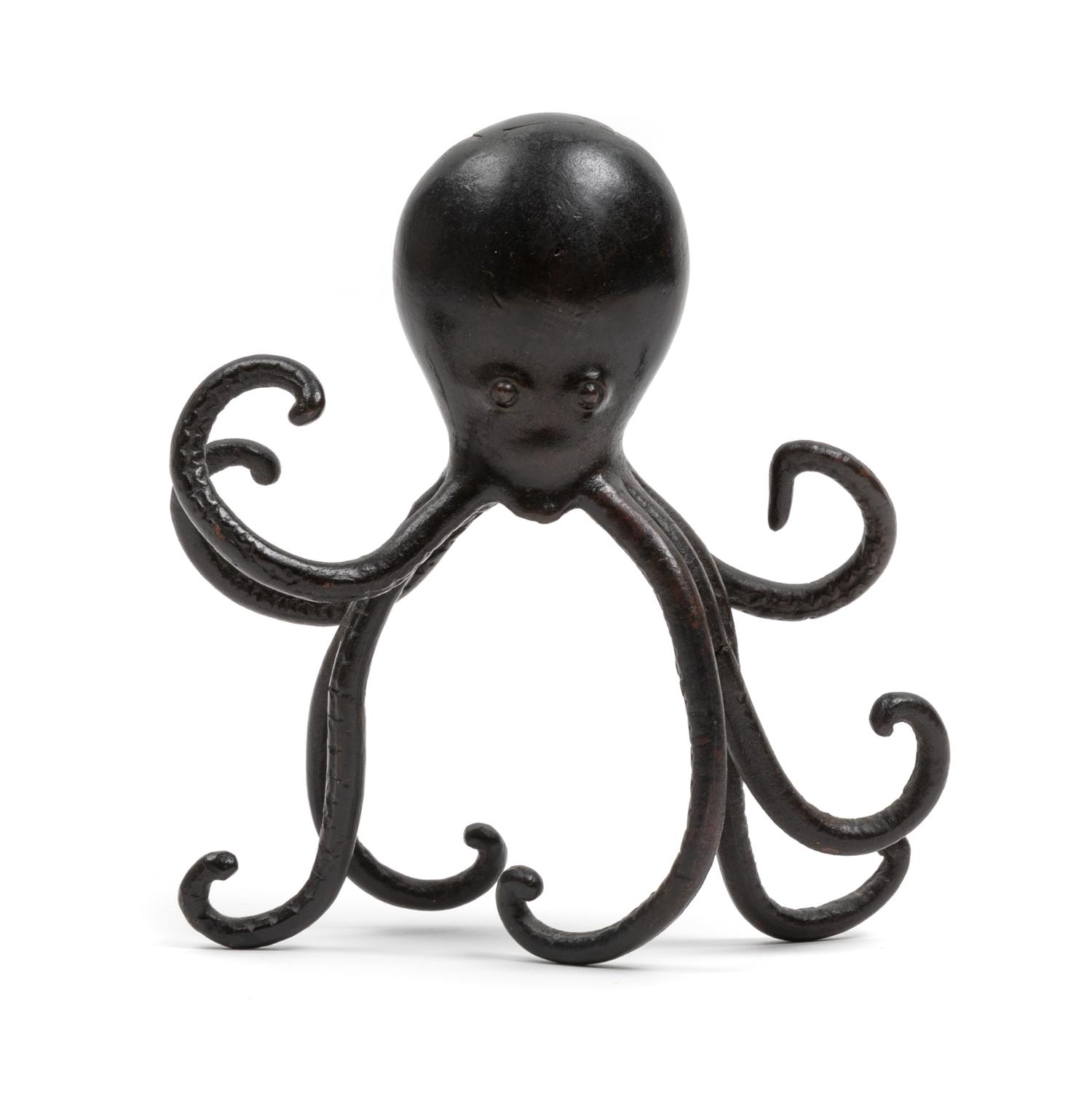 An Italian Bronze Figure of an Octopus Height 6 x width 6 inches. — PADUA, 16TH CENTURY