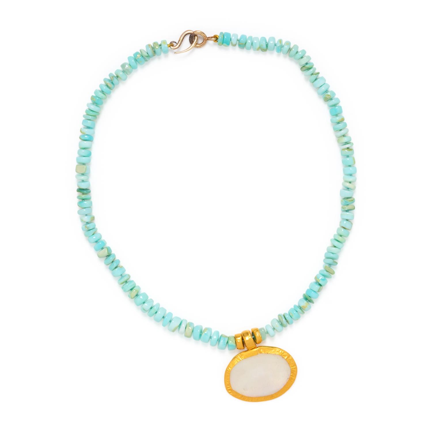 HOWLITE AND MOTHER-OF-PEARL PENDANT/NECKLACE