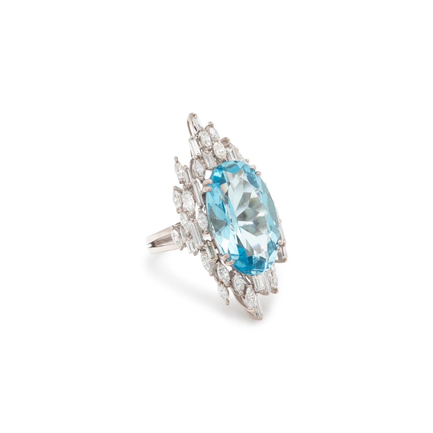 AQUAMARINE AND DIAMOND RING