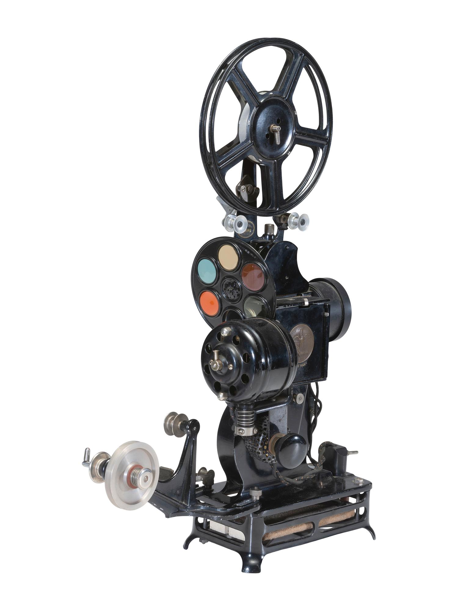 [CINEMA]. Pathe Baby cinema outfit. Paris, France, ca 1922-1925.