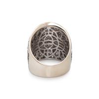 COLORED DIAMOND AND DIAMOND RING