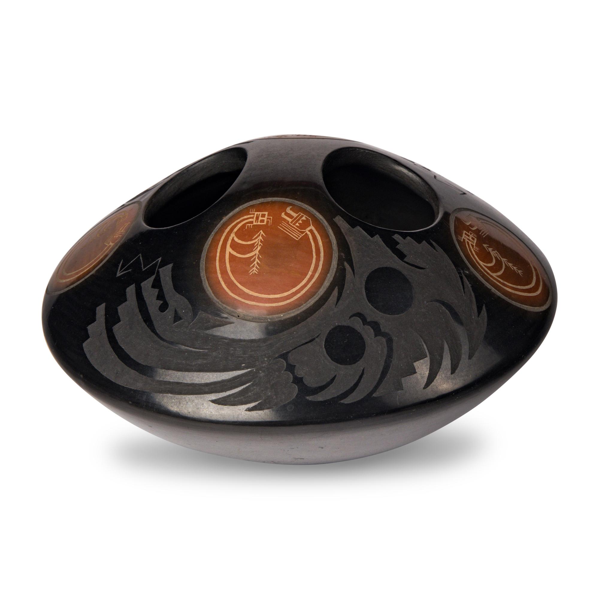 Grace Medicine Flower and Camilio Tafoya (Santa Clara, b. 1938 / 1902-1995) — Black and Sienna Sgraffito Pottery Jar