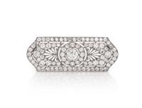 MARCUS & CO., PLATINUM AND DIAMOND BROOCH
