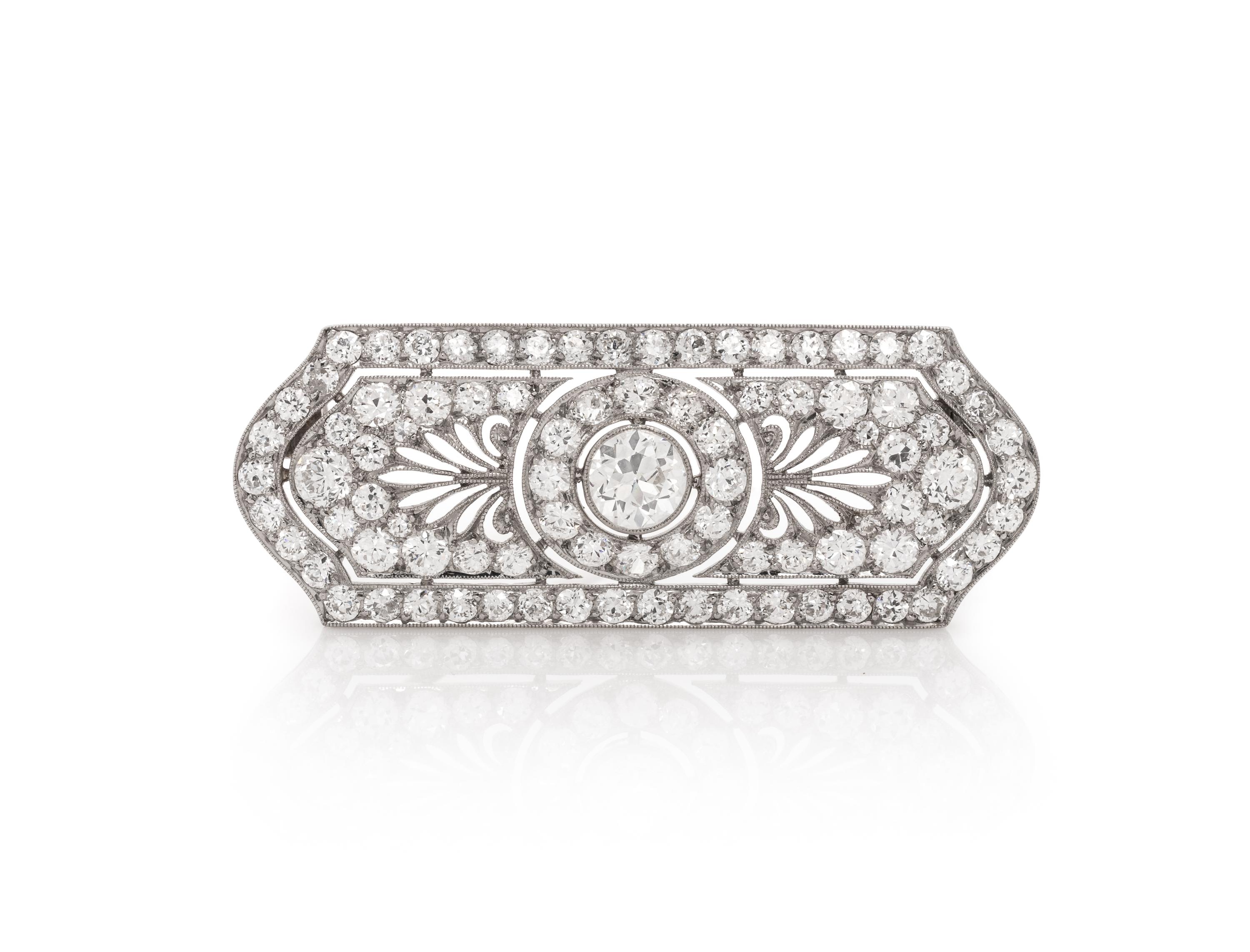 MARCUS & CO., PLATINUM AND DIAMOND BROOCH