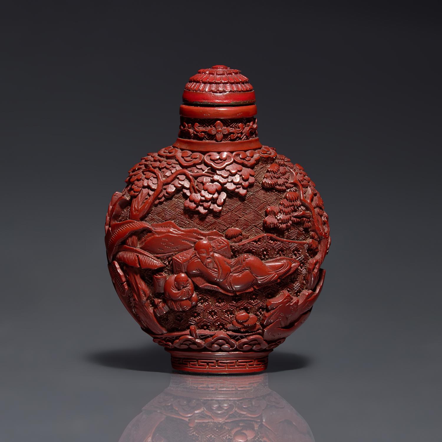 A Chinese Carved Cinnabar Lacquer Snuff Bottle, Late 18th-19th Century 清中期 剔紅松下高士圖鼻烟壺