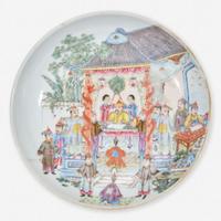 A Chinese famille rose-decorated porcelain small dish 粉彩人物小盘